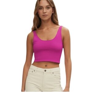 Babaton Aritzia Fuchsia Crop Double Layer Tank Top Size  Medium